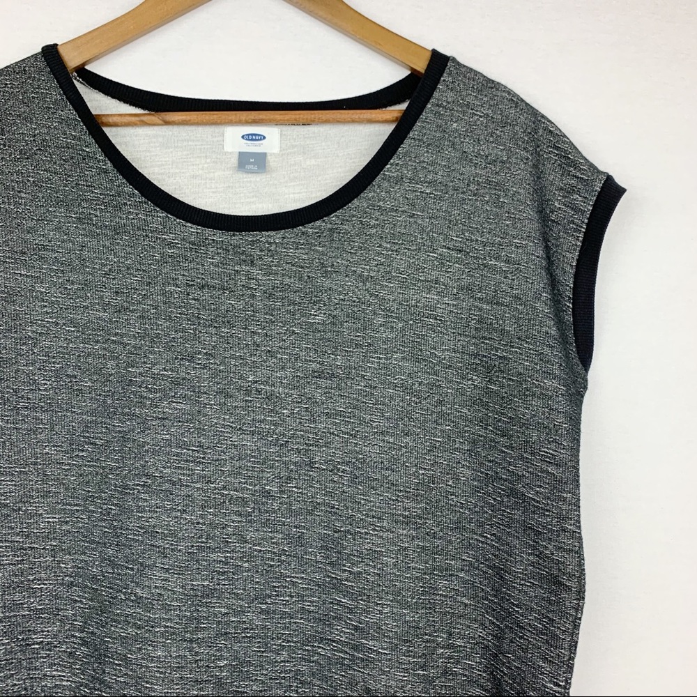 Old Navy Thick Box Cut Crop Top Black Hem Sweater - Picture 2 of 11